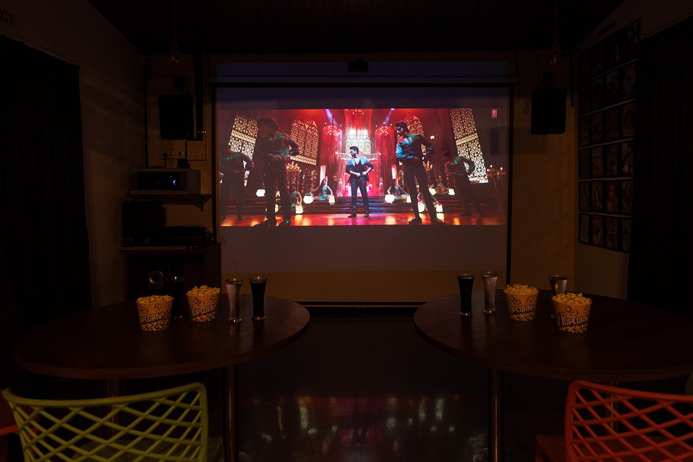 Greenwich Meridian 195