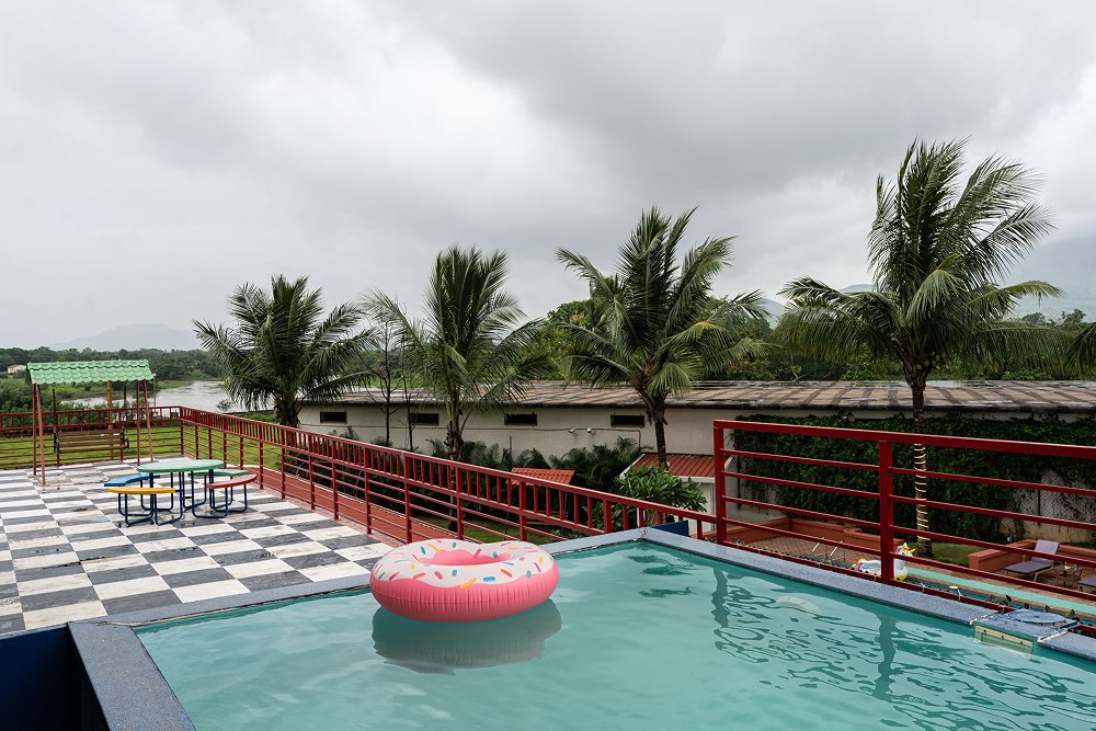 Greenwich Meridian 248