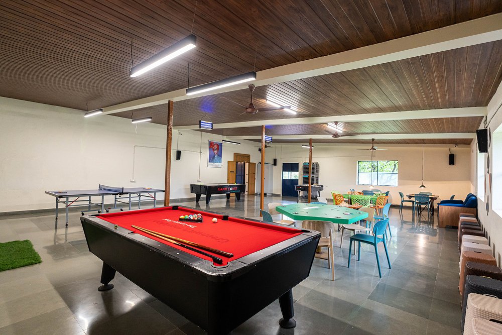 Greenwich Meridian 288